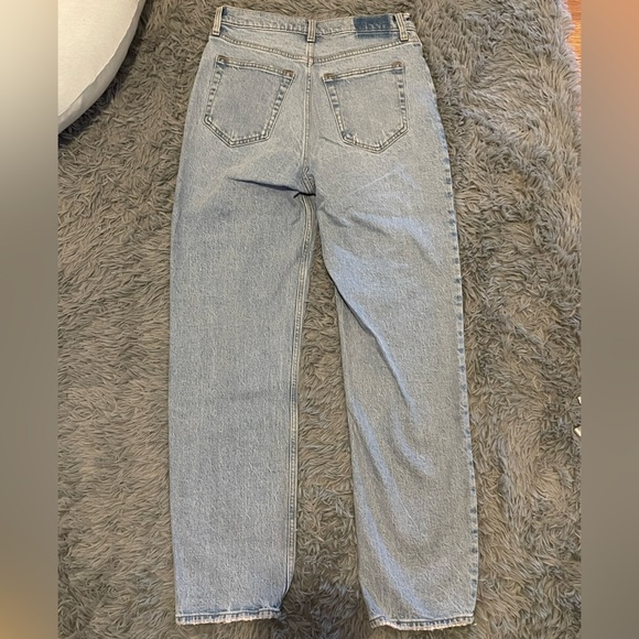 NWOT A&F High Rise Dad Jeans Size 27 - Picture 3 of 5